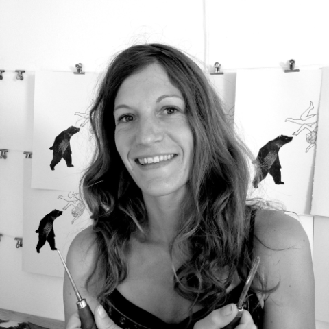 Evelyne Mary
